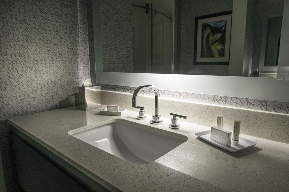 Towneplace Suites By Marriott Boston Logan Airport/Chelsea Extérieur photo