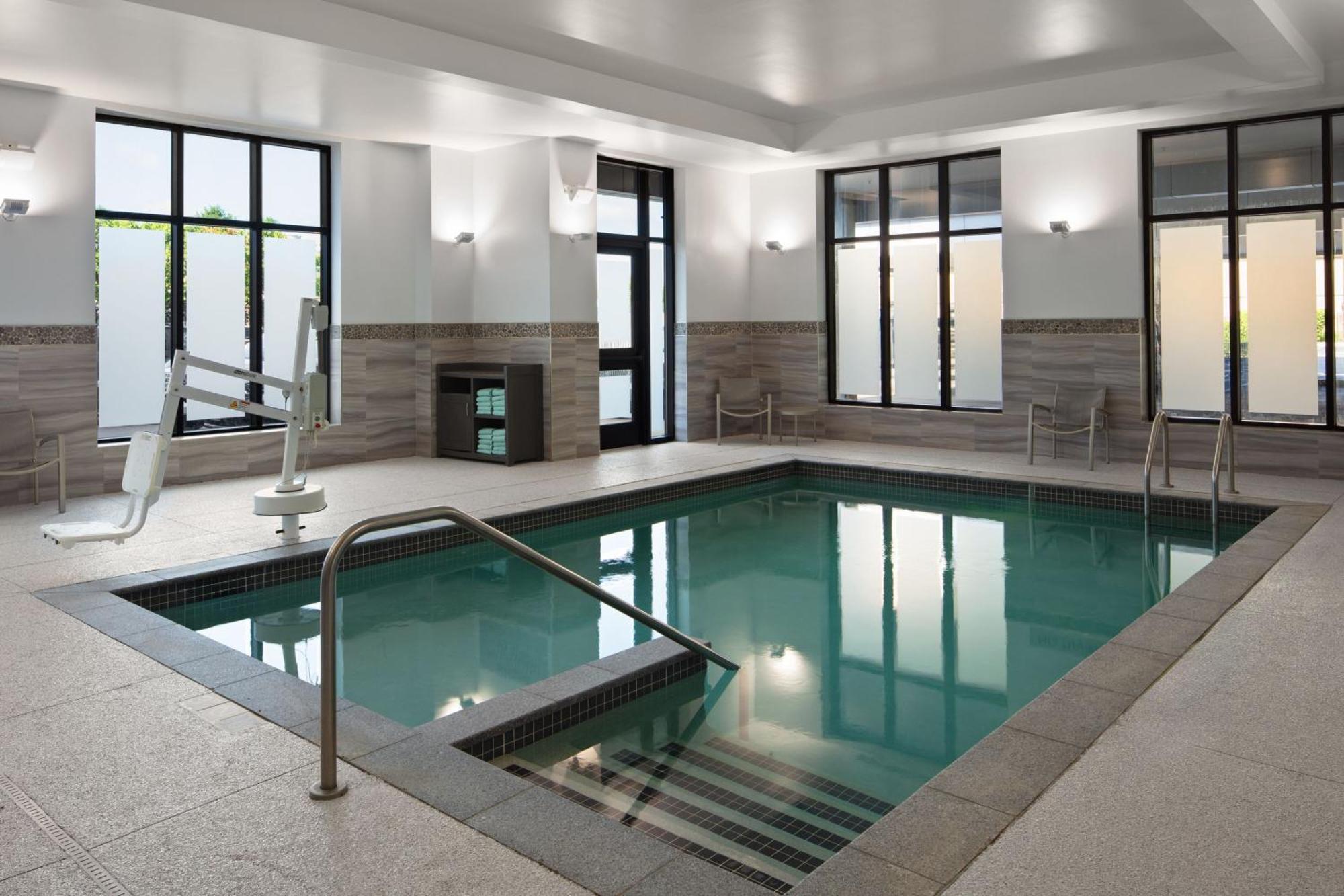 Towneplace Suites By Marriott Boston Logan Airport/Chelsea Extérieur photo