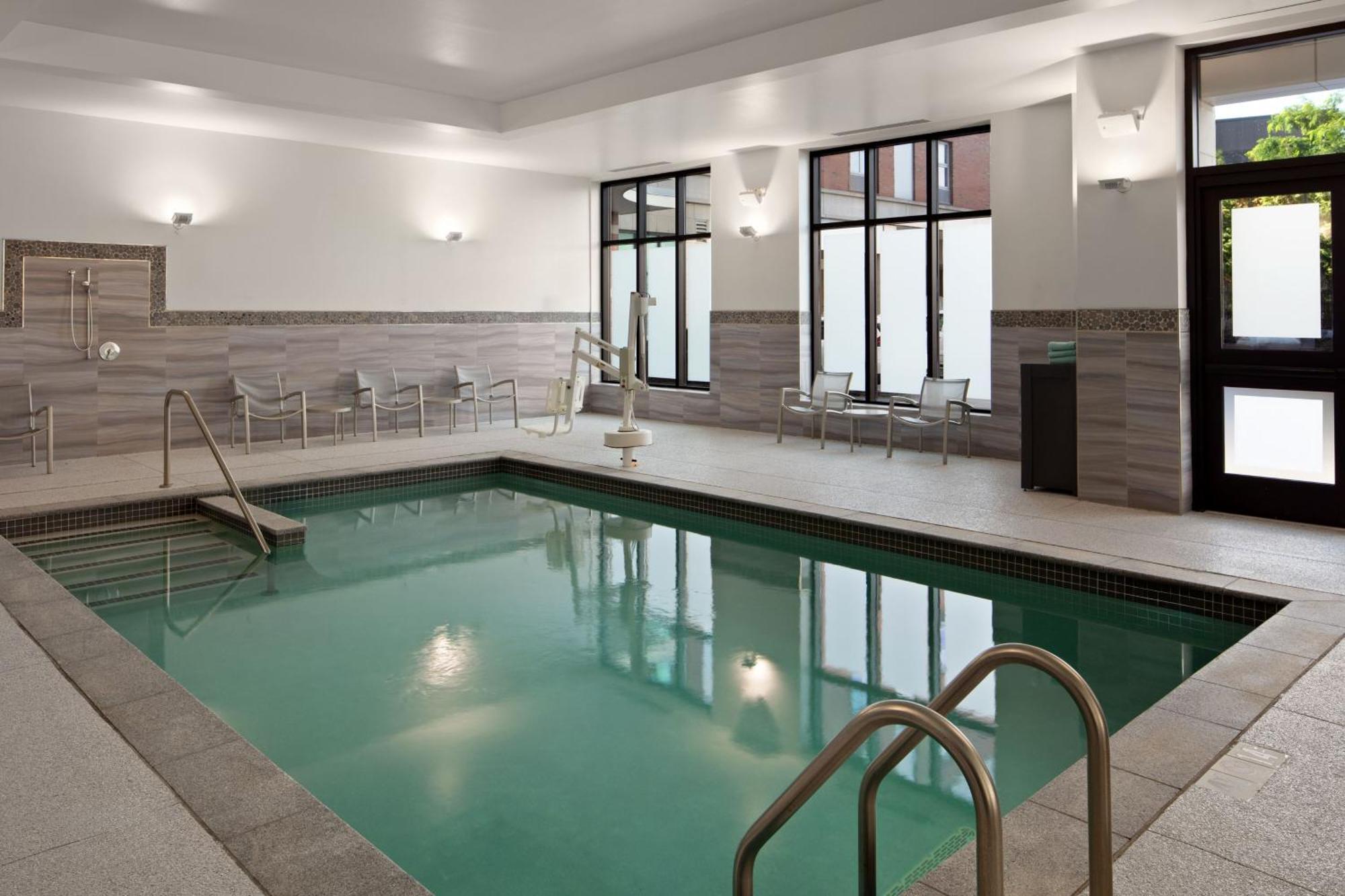 Towneplace Suites By Marriott Boston Logan Airport/Chelsea Extérieur photo