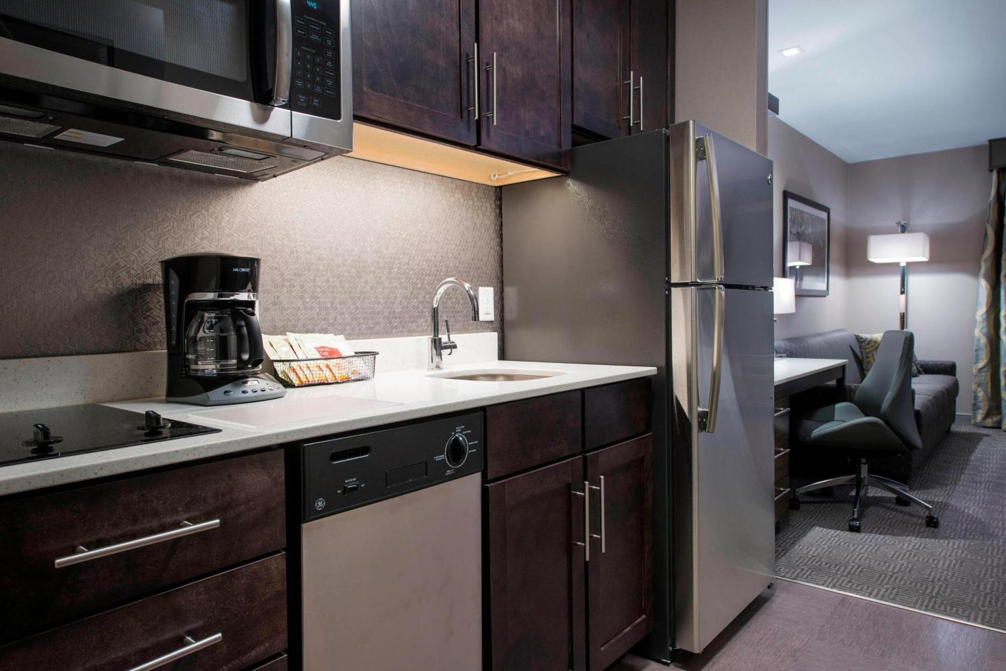 Towneplace Suites By Marriott Boston Logan Airport/Chelsea Extérieur photo