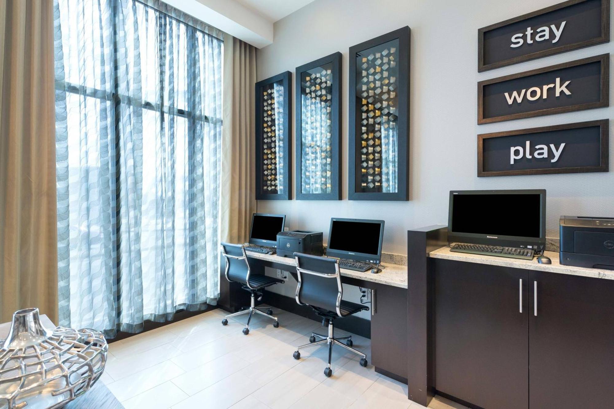 Towneplace Suites By Marriott Boston Logan Airport/Chelsea Extérieur photo