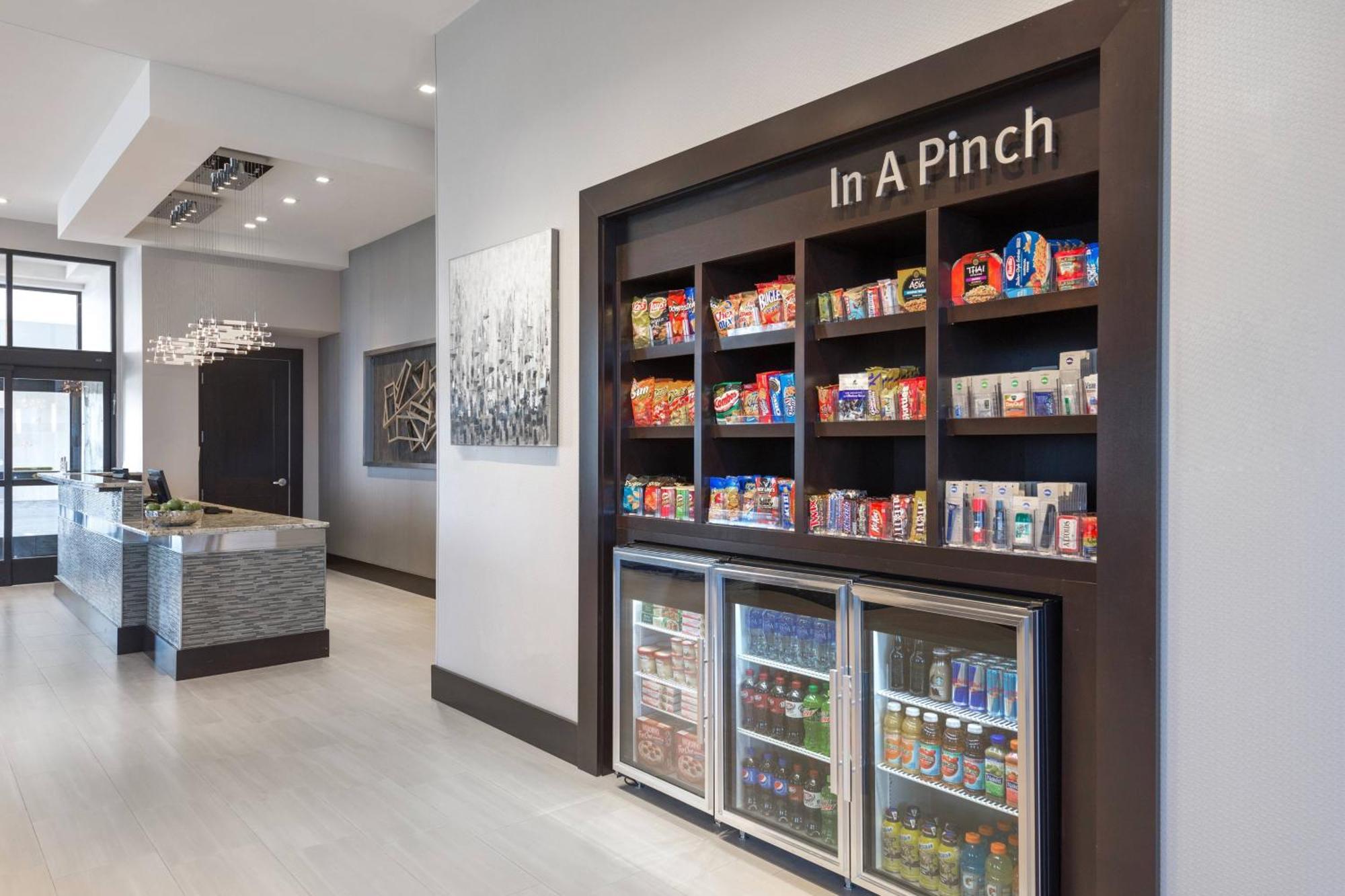 Towneplace Suites By Marriott Boston Logan Airport/Chelsea Extérieur photo